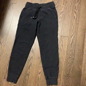 Lululemon warm down jogger 28” bubble dot size4